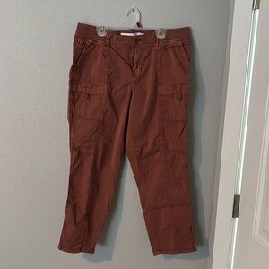 Women’s Redish/Brown Capris Size 12